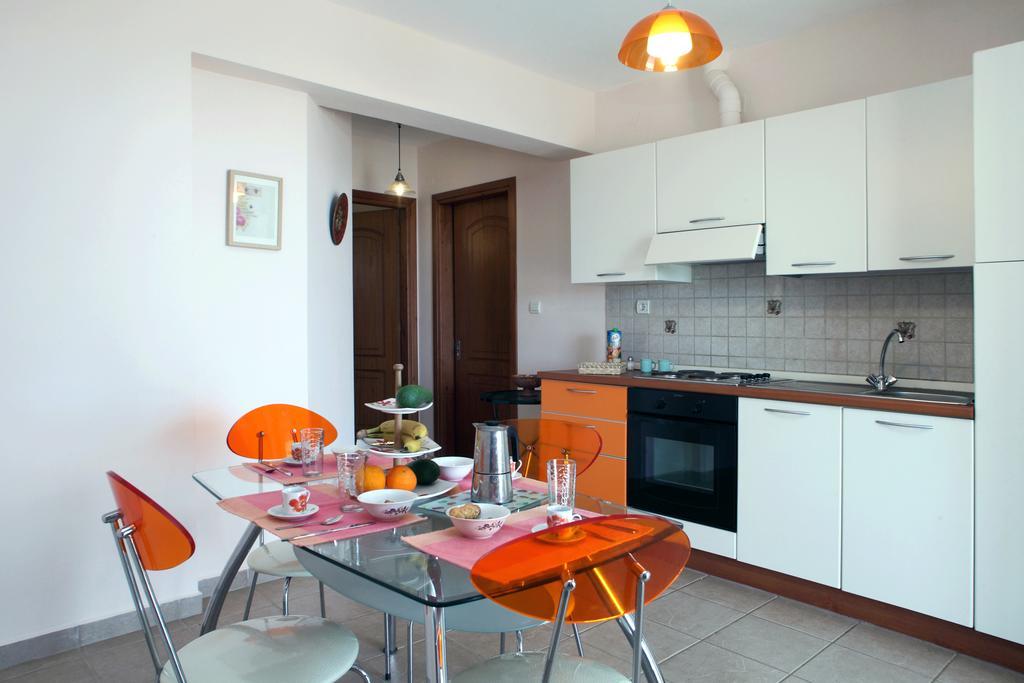 Orizzonte Apartments Lefkada Apolpaina 外观 照片